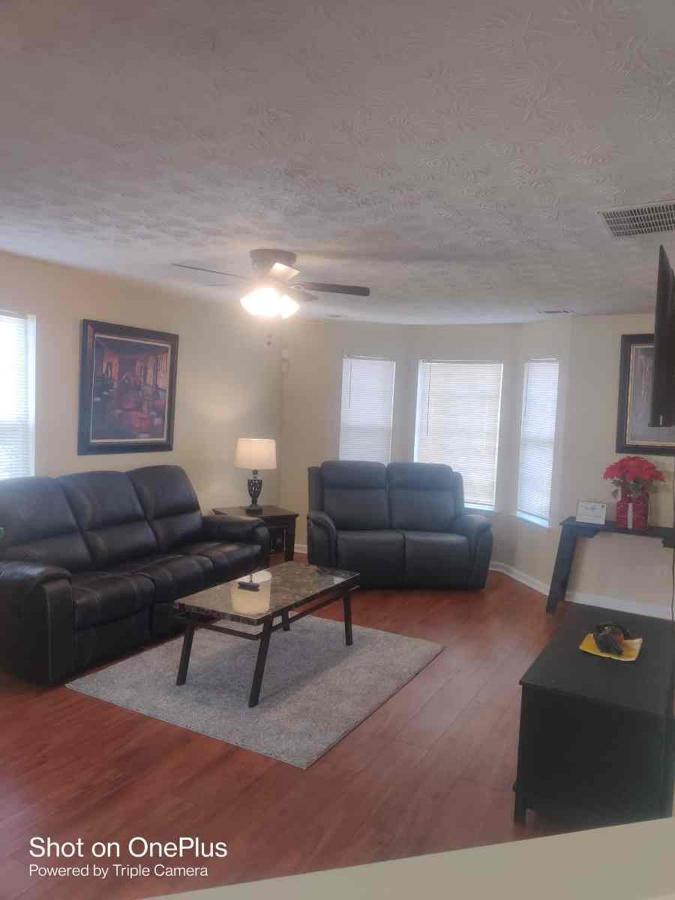 Cozy Private Rooms Jonesboro Exterior photo